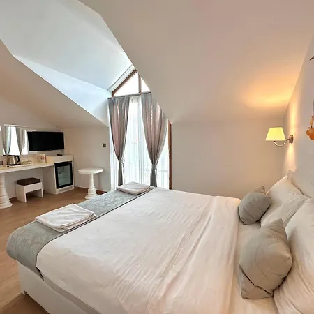 Kumluk Hotel 2*