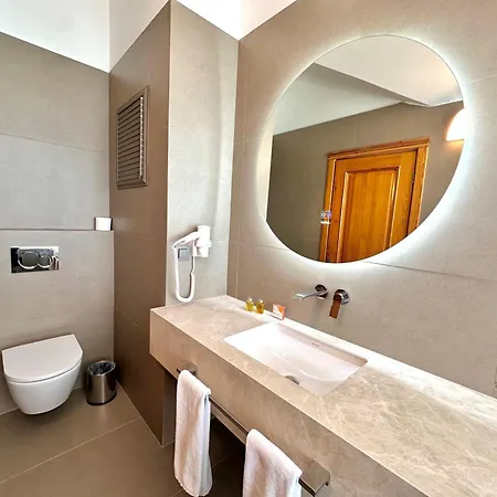 Hotel Kumluk 2*